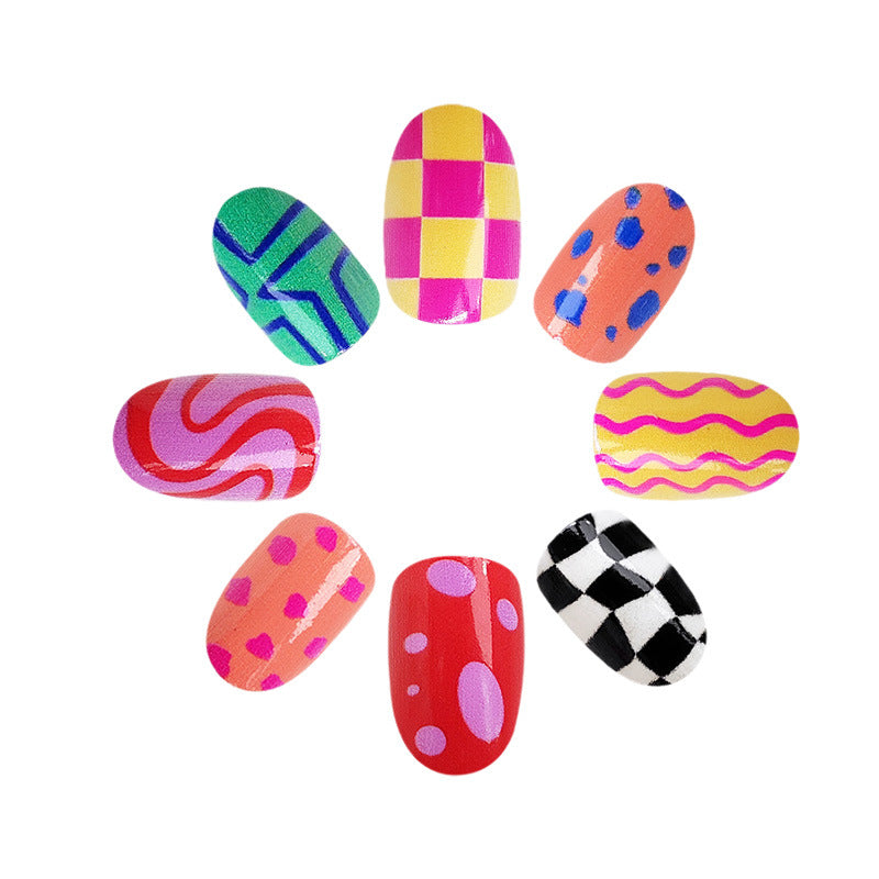 Künstlerische Nagelkunst Brehn