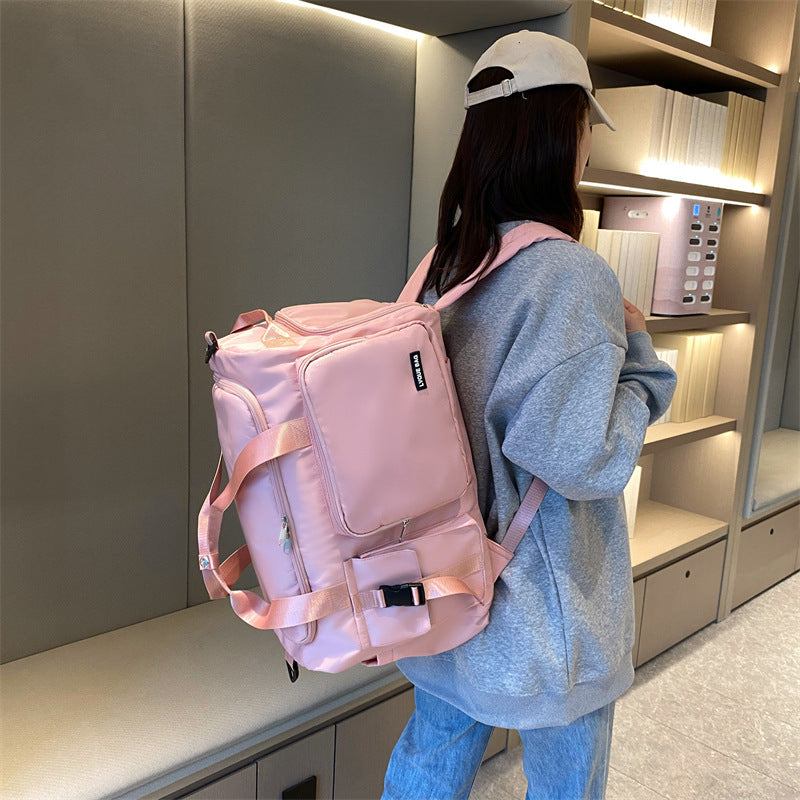 Sportliche Reisetasche Mit Praktischem Fächersystem Brehn