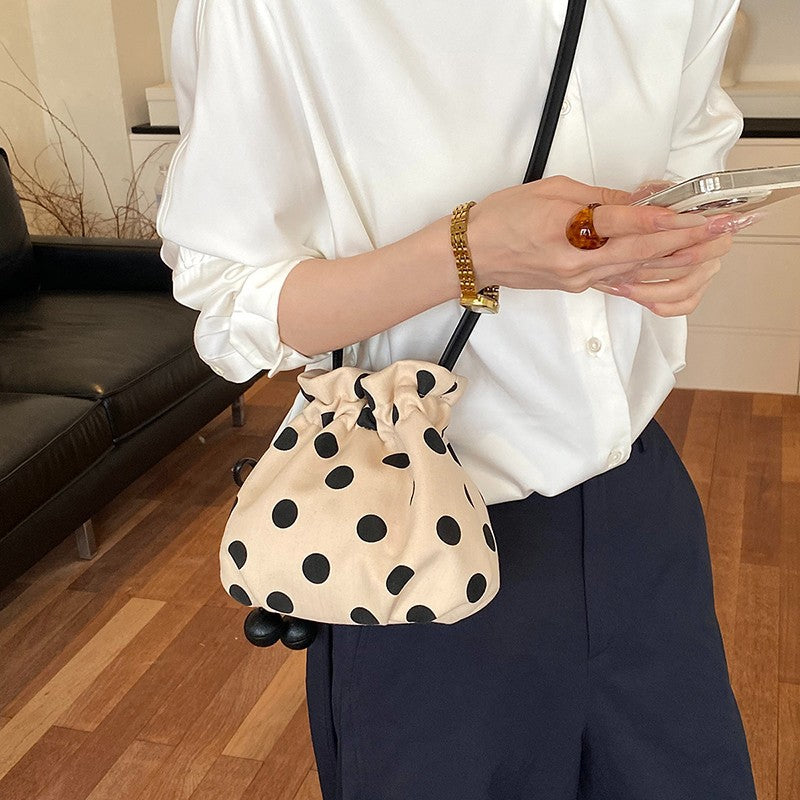 WoFun gepunkteter Mini-Handtasche mit Kordelzug Brehn