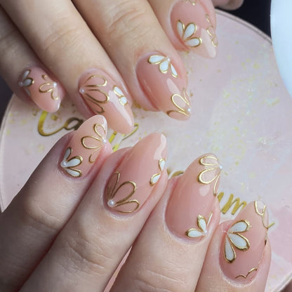 Blumen-inspirierten 3D Nagelkunstverlängerungen Brehn