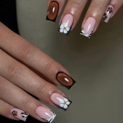 Blumen- und geometrisches Nagelkunstset