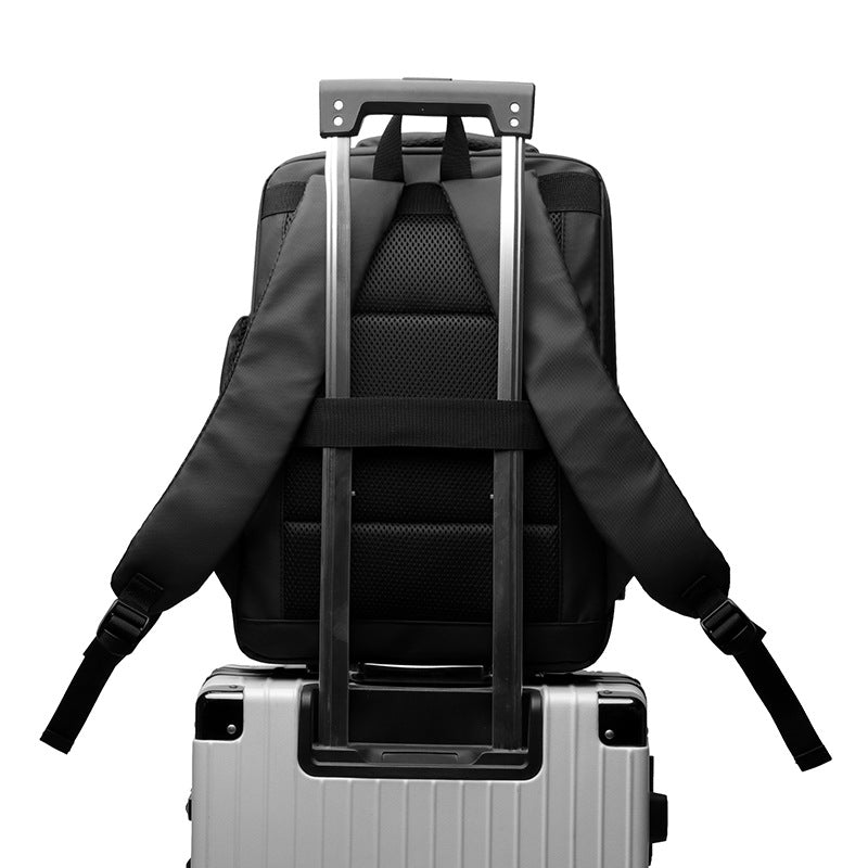 Professioneller ergonomischer Tech-Rucksack Brehn