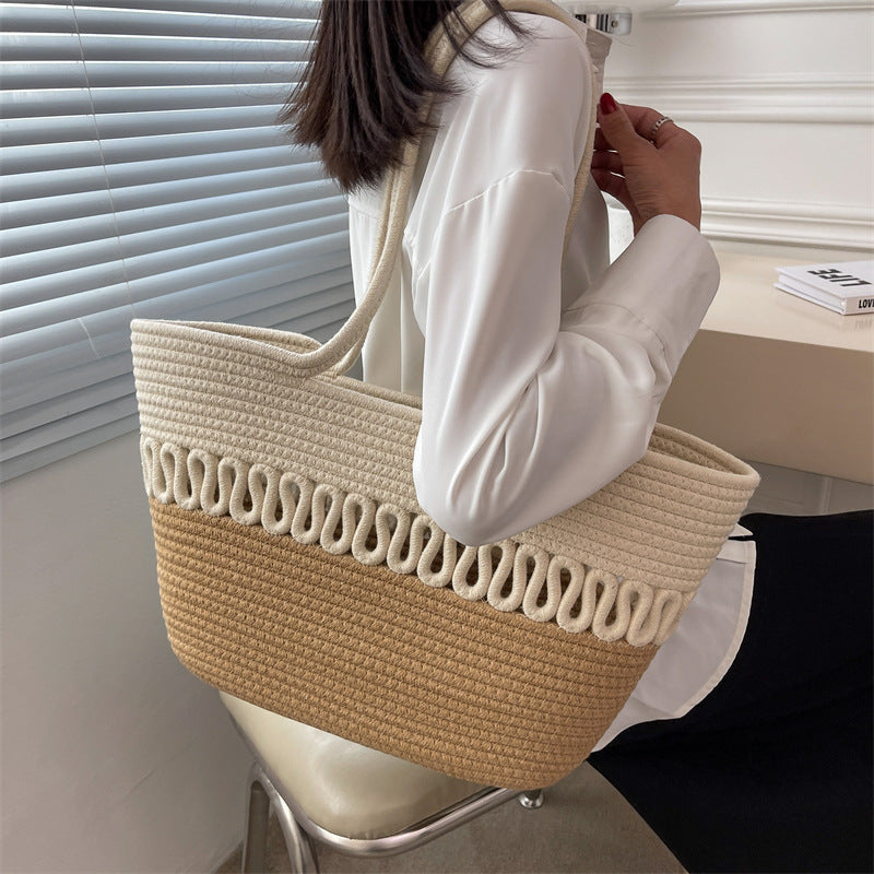Elegante Handgefertigte Strandtasche mit Feinem Flechtmuster Brehn