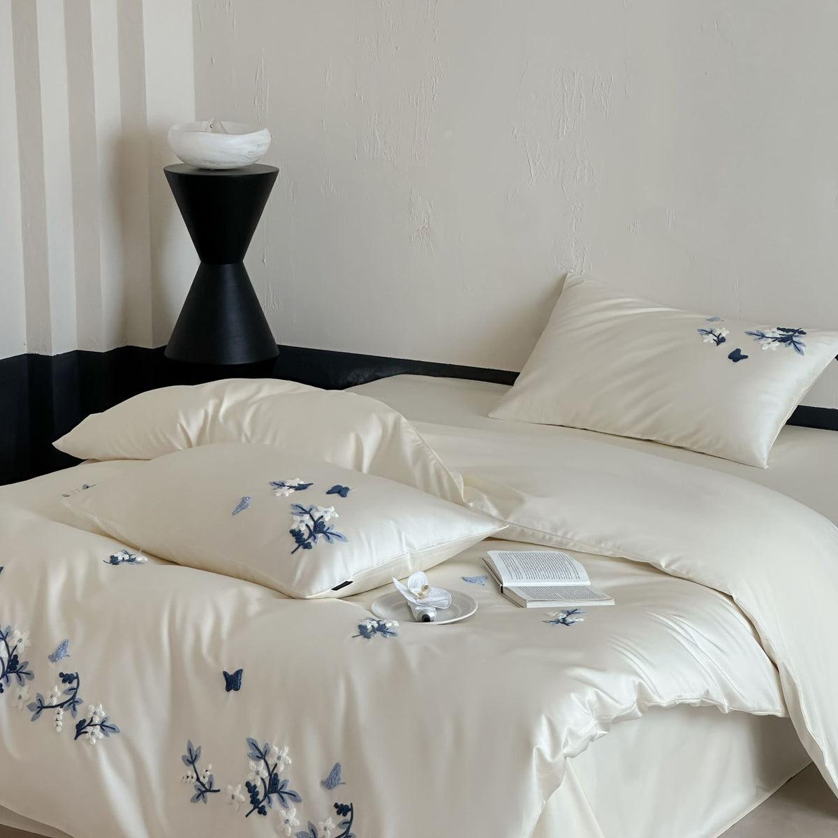 Luxus Satin Baumwolle Besticktes Floral Bettbezug Set