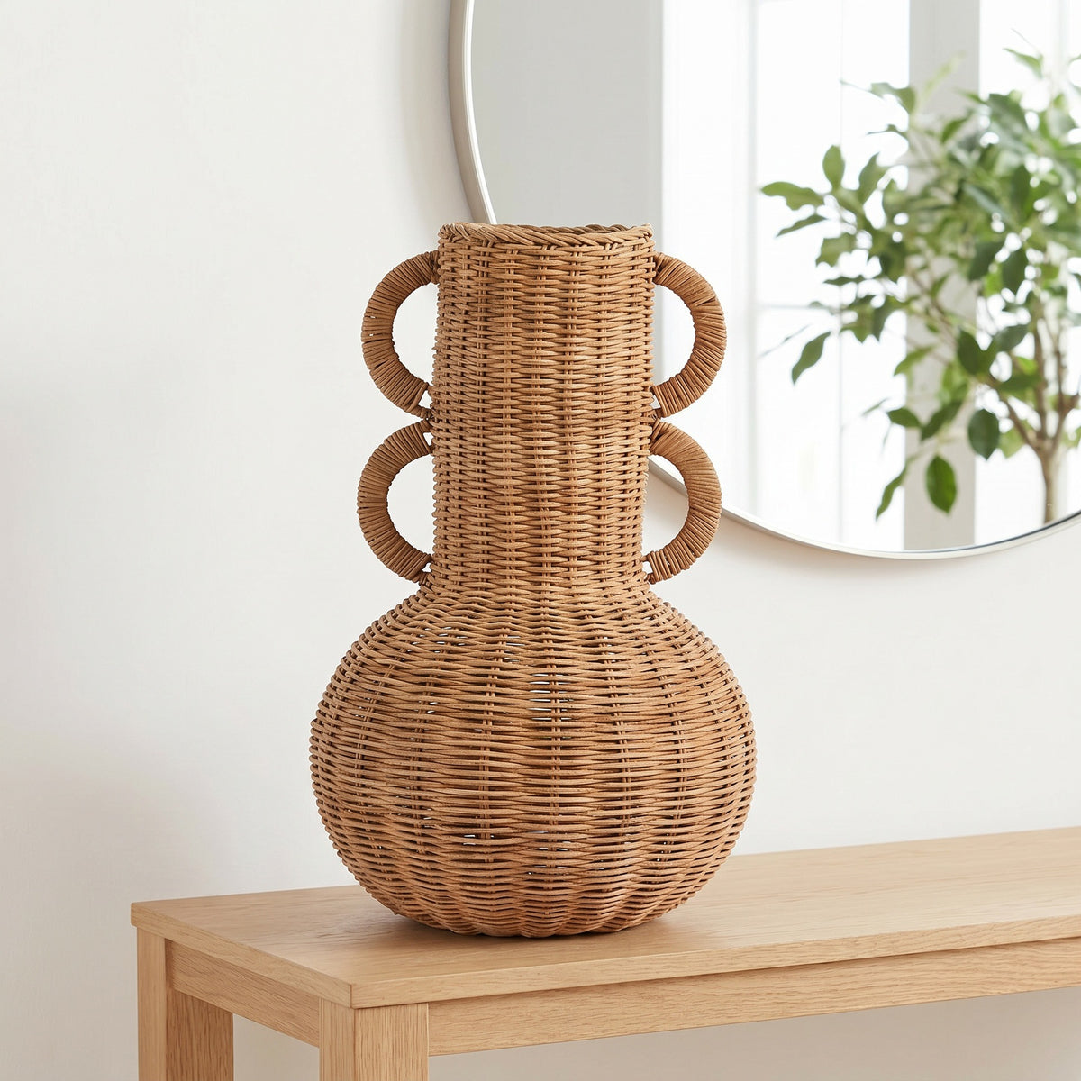 Handgefertigte Dekovase mit modernem Design Brehn