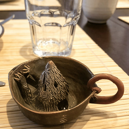 Dekorative Keramiktasse Brehn
