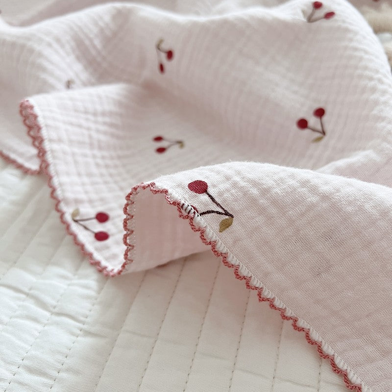 Unisex weiche Mull-Decke mit kirschförmigem Stickmuster Brehn