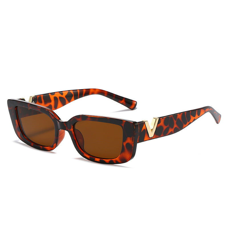 Damen modische quadratische Sonnenbrille mit luxuriösem Rahmen und goldenen Akzenten Brehn