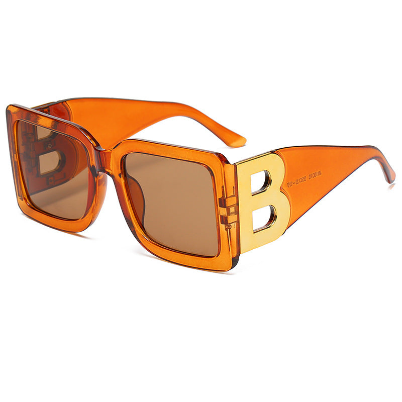 Damen Oversized Sonnenbrille mit dekorativem Rahmen Brehn