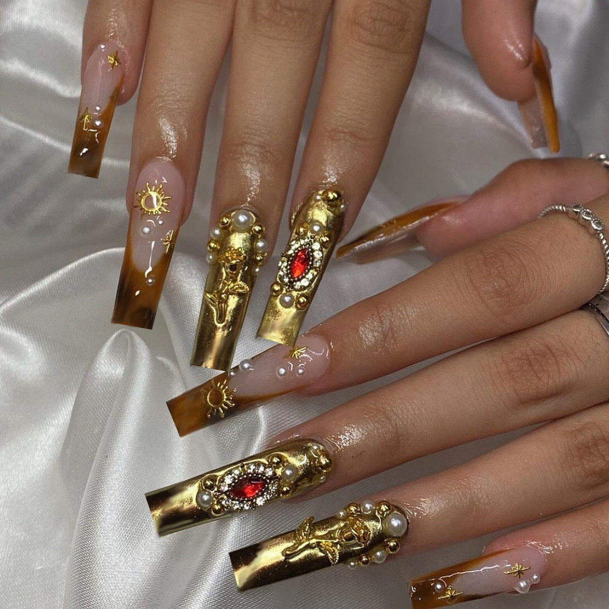 Glamouröse 3D Nagelkunst Tipps Brehn