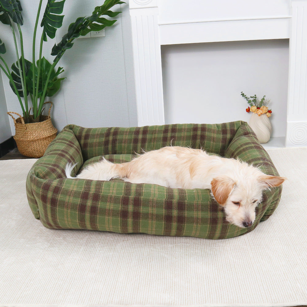 Gemütliches fleecegefüttertes Hundebett
