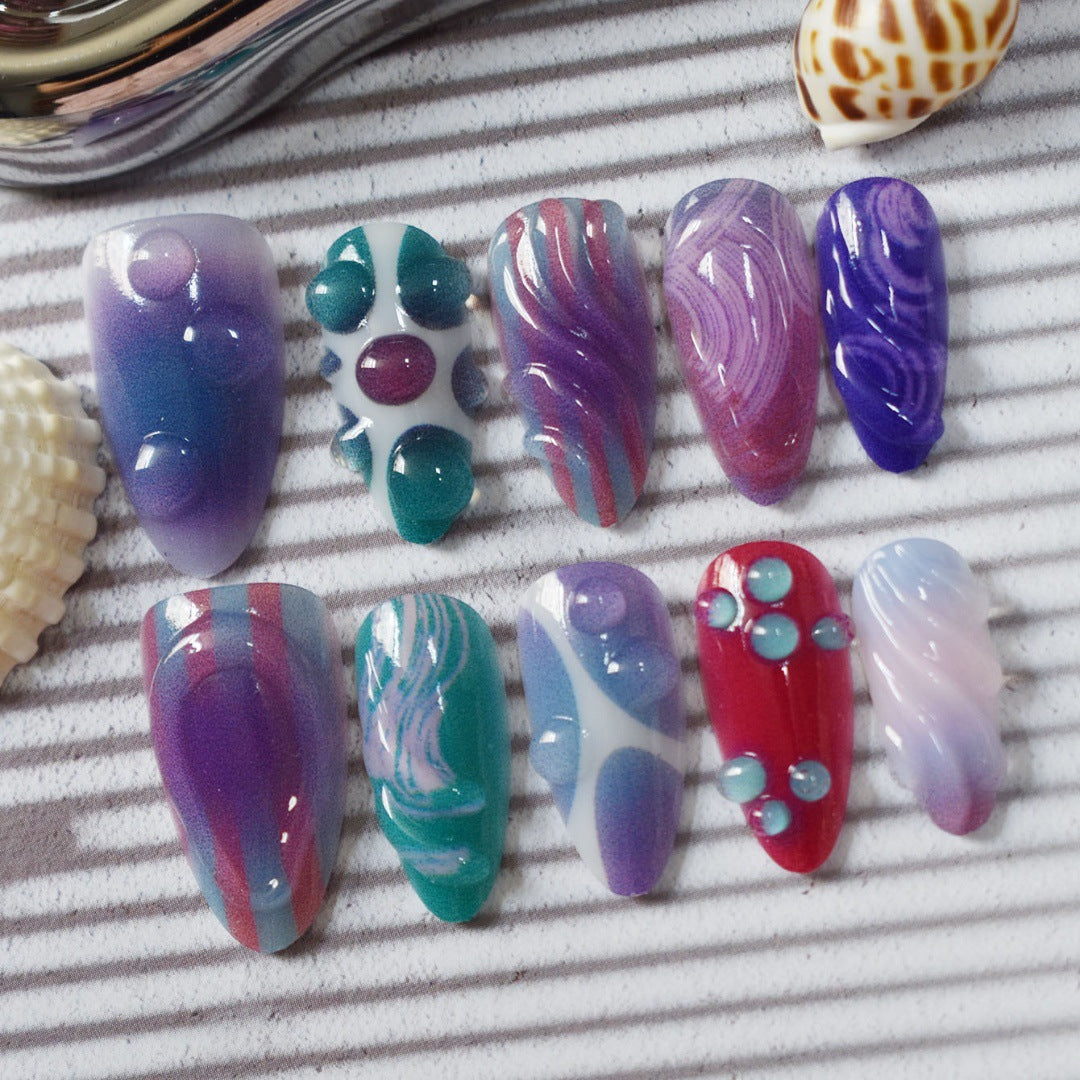 Künstlerisches 3D-Nageldesign Brehn