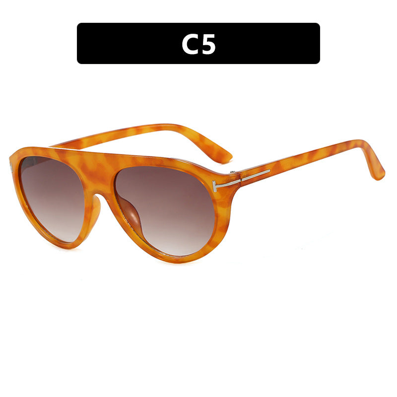 Damen Cat-Eye Sonnenbrille mit schützendem UV-Filter und verspiegelten Gläsern Brehn