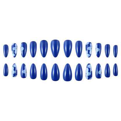 Künstlerisches Floral Nagelset Brehn