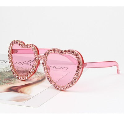 Damen Herzform-Sonnenbrille mit funkelndem Kristallrahmen Brehn