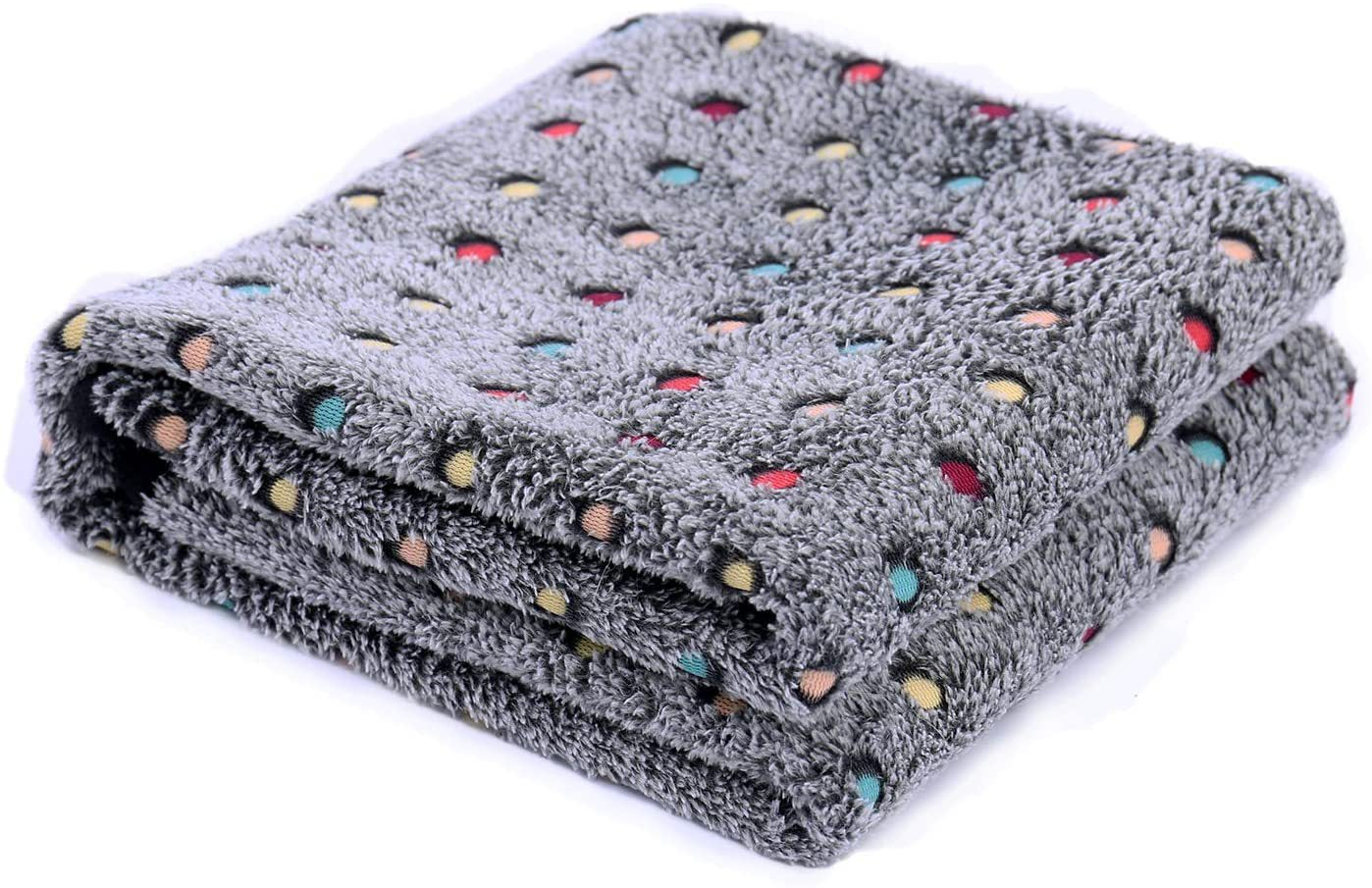 Damen Kuschelige Fleece-Decke mit modernem Punktedesign Brehn