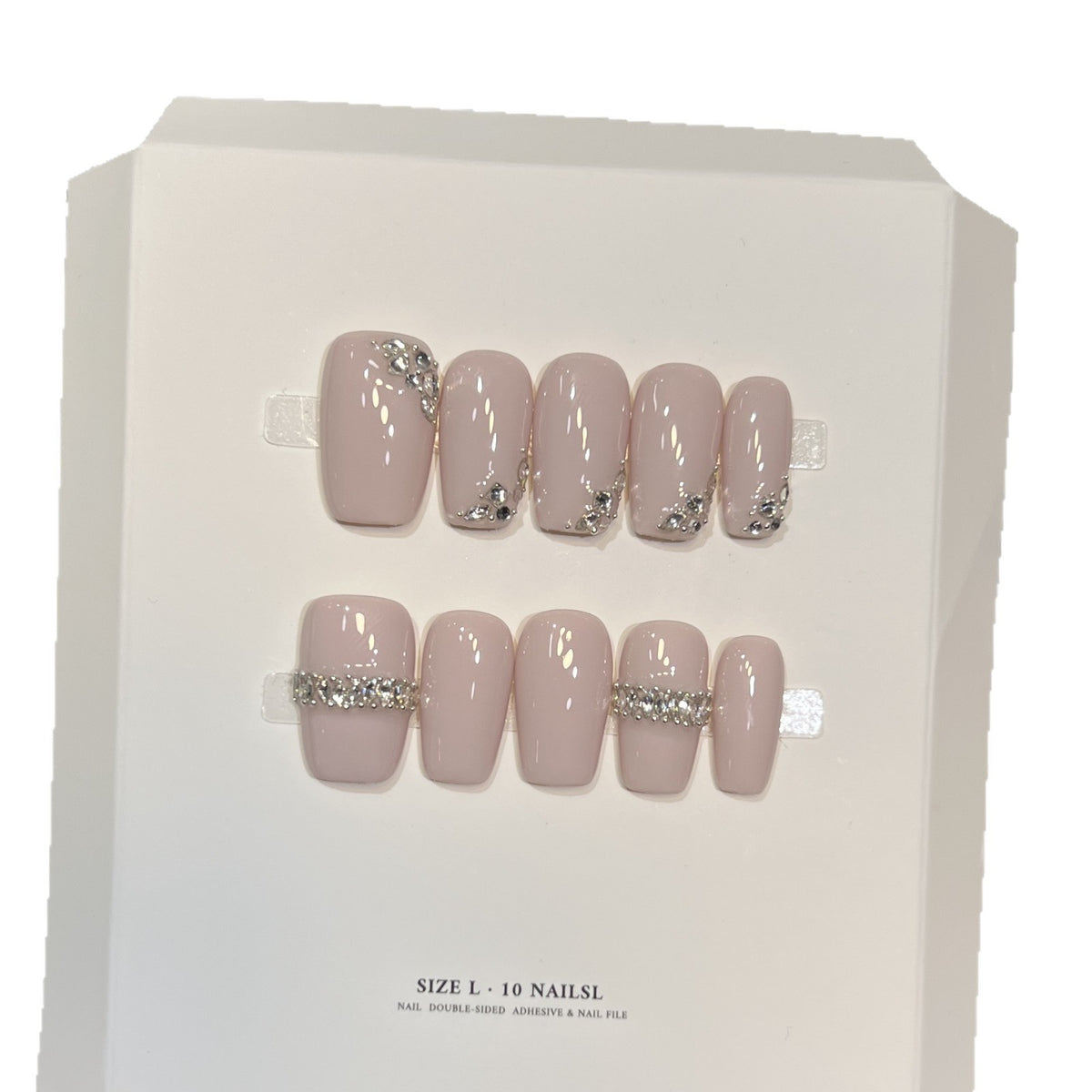 Luxuriöser mit Strass verzierten Press-On Nagelset Brehn