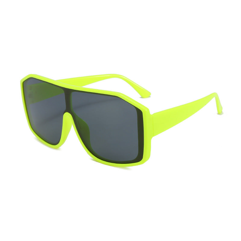 Damen Modische Oversized-Sonnenbrille im futuristischen Design Brehn