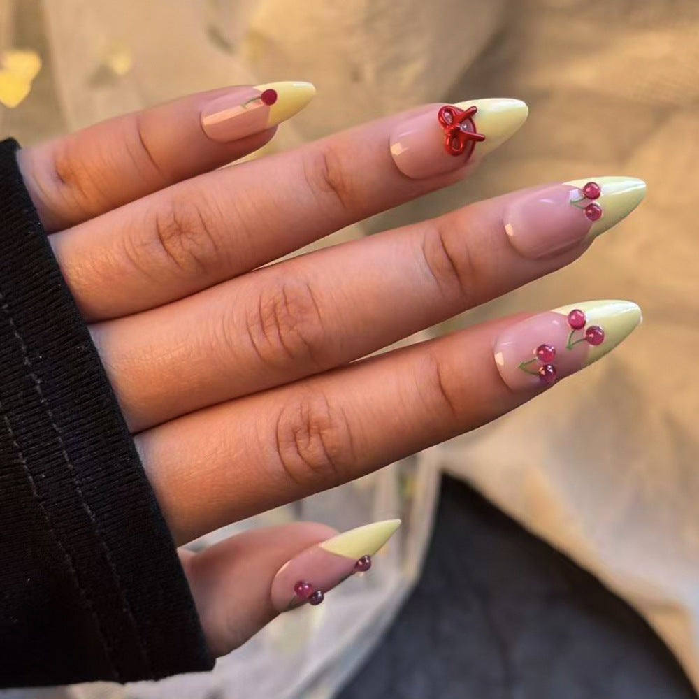 Natürlicher Floral Press-On Nagelset Brehn
