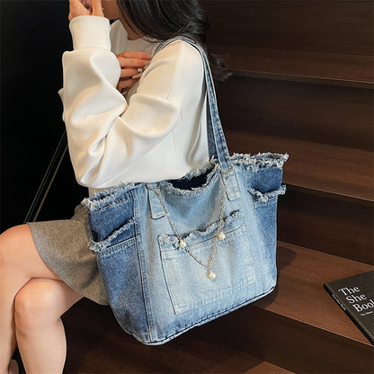Distressed Denim Tragetasche