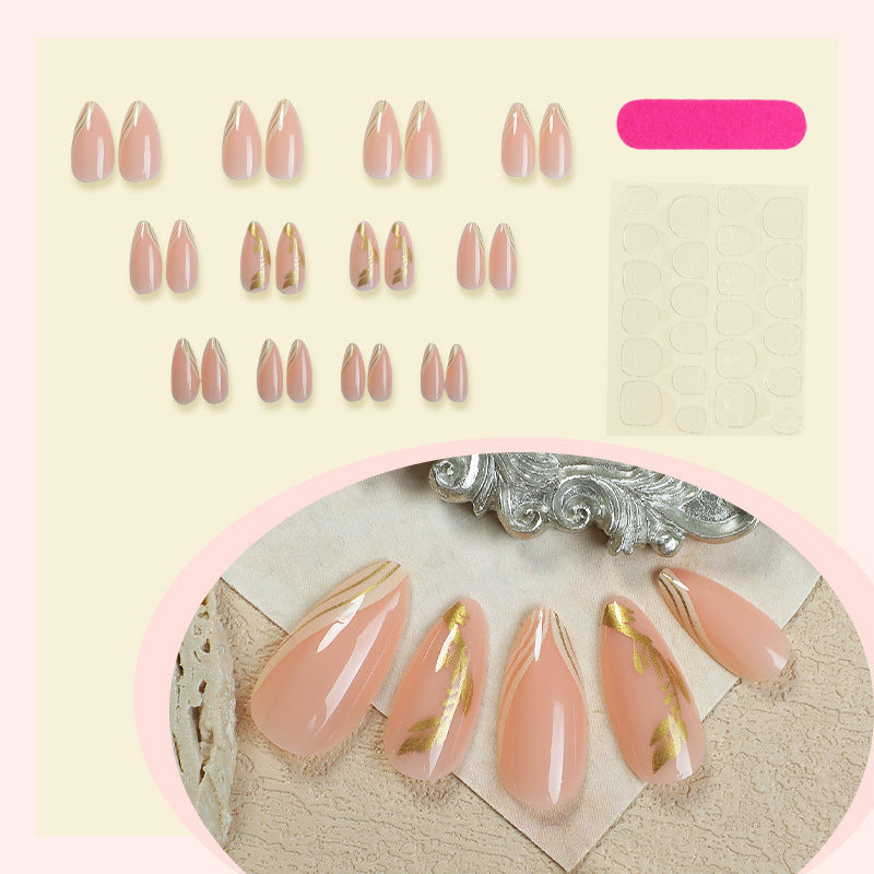 Elegantes Press-On-Nagelset mit floralen Akzentdesigns Brehn