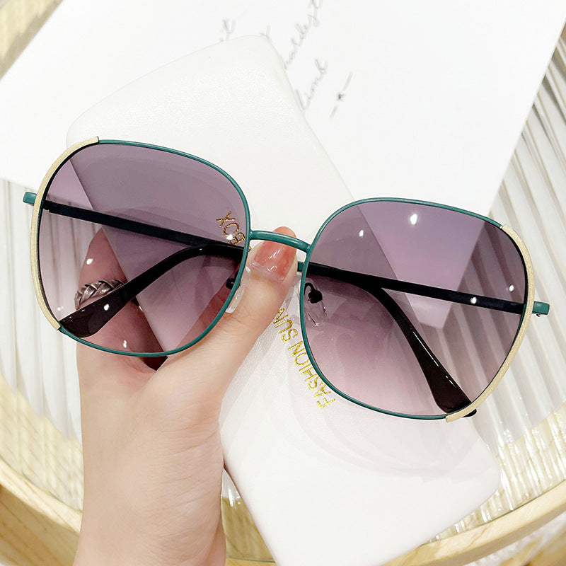 Damen oversized Sonnenbrille mit schützendem UV-Schutz und elegantem Metallrahmen Brehn