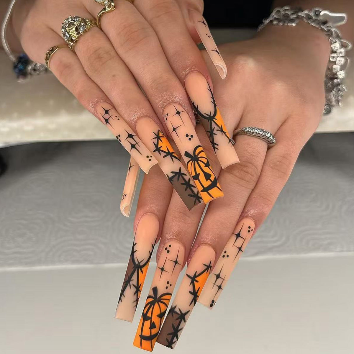 Thematische lange Stiletto Press-On Nägel Brehn