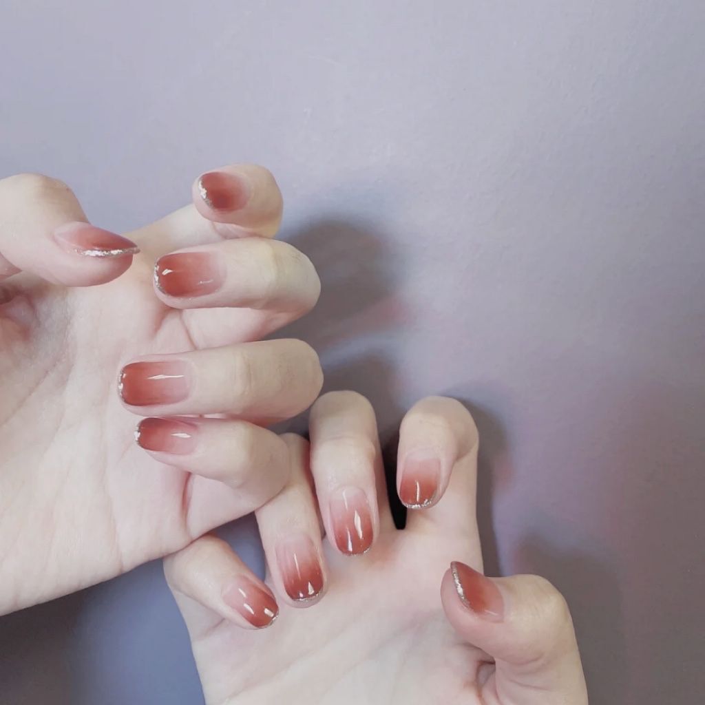 Ombre Gradient Press-On Nail Art Brehn
