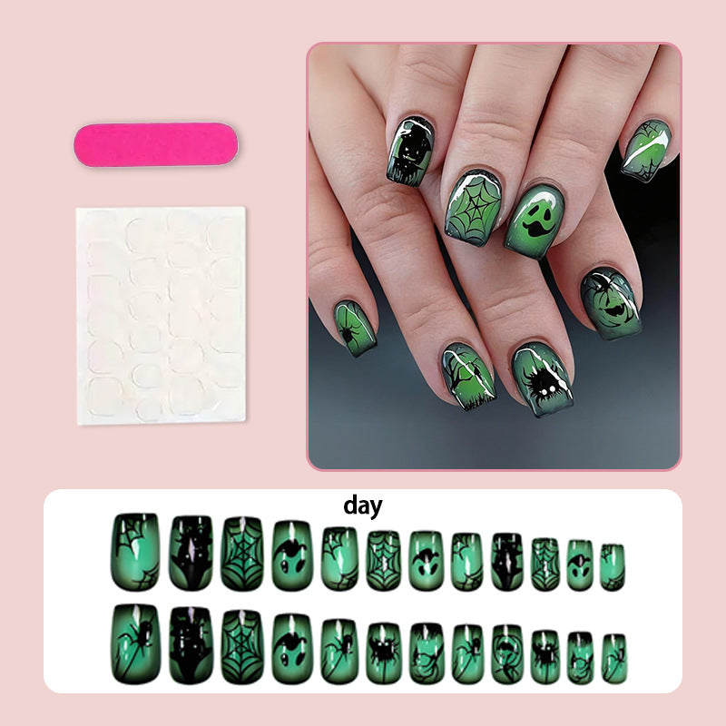 Kunstnagelset mit gruseligen Halloween-Motiven und ausgezeichnetem Tragekomfort Brehn