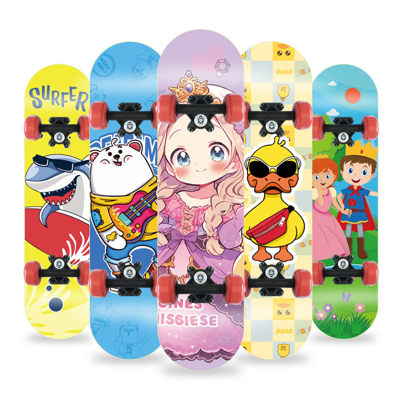 Cartoon-inspirierte Mini-Skateboard Brehn