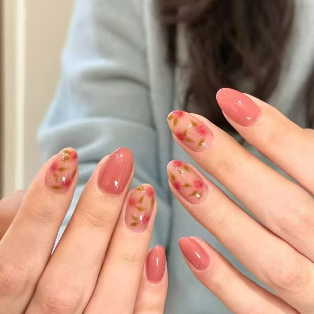 Künstlerische Themen Nageldesign Kollektion Brehn