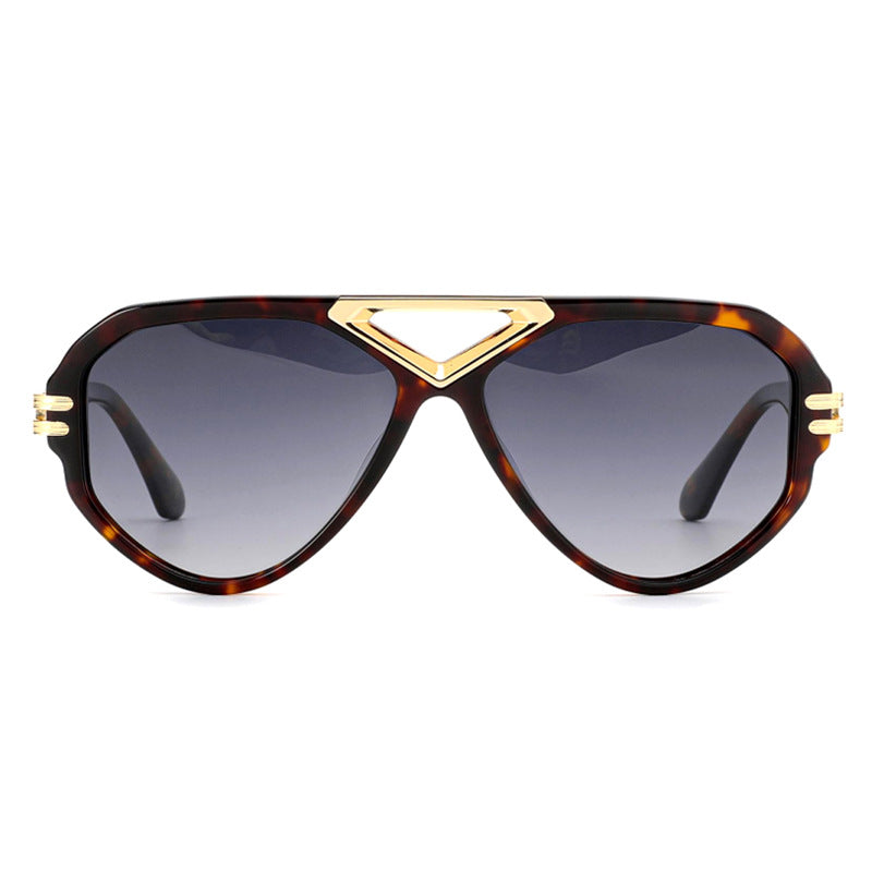 Damen elegante Sonnenbrille mit markantem Rahmen Brehn