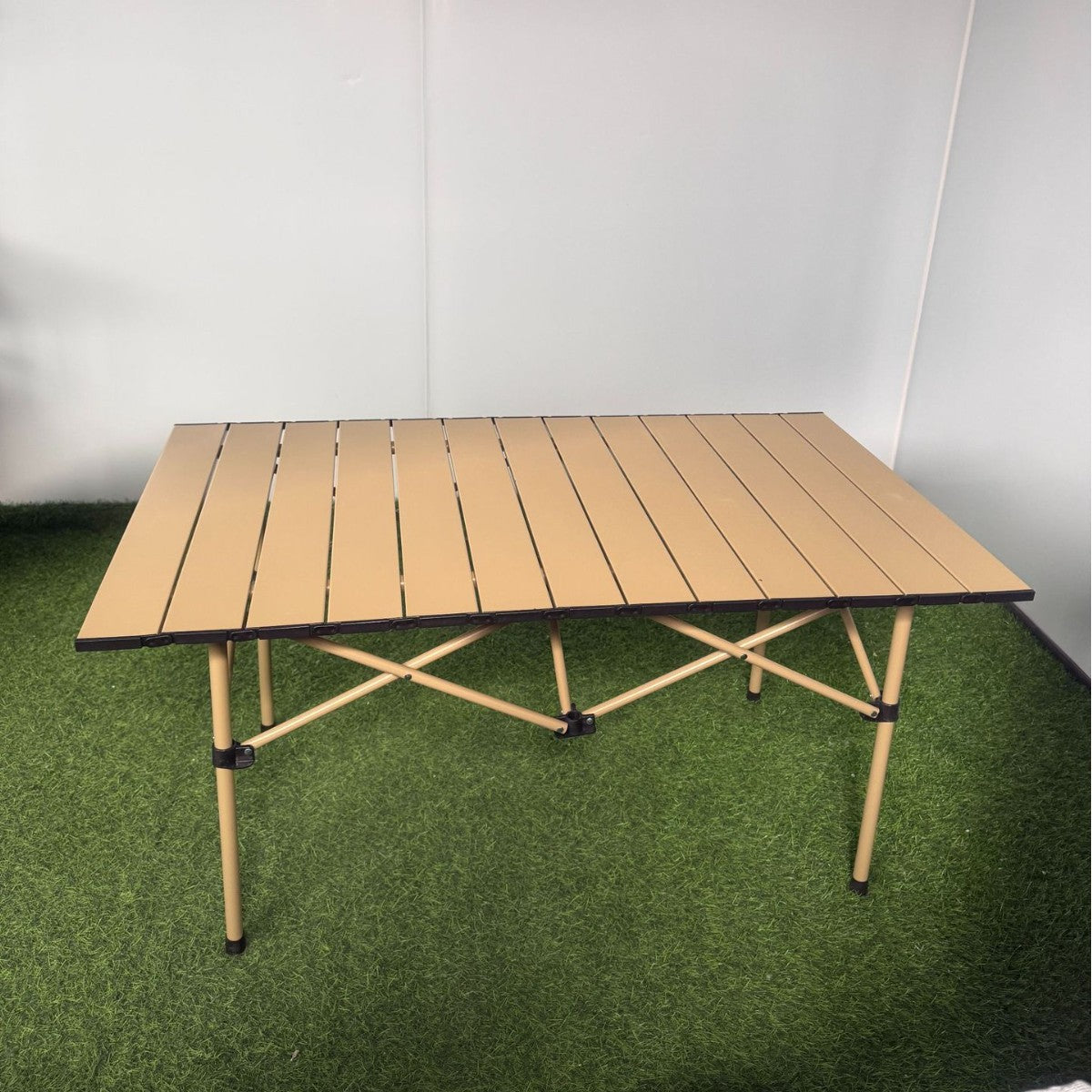Faltbarer Outdoor-Tisch Brehn