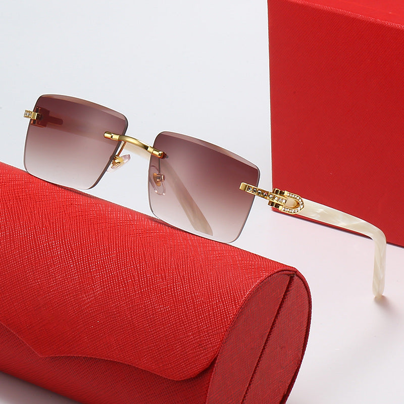Damen modische quadratische Sonnenbrille mit luxuriösem Akzent und UV-Schutz Brehn