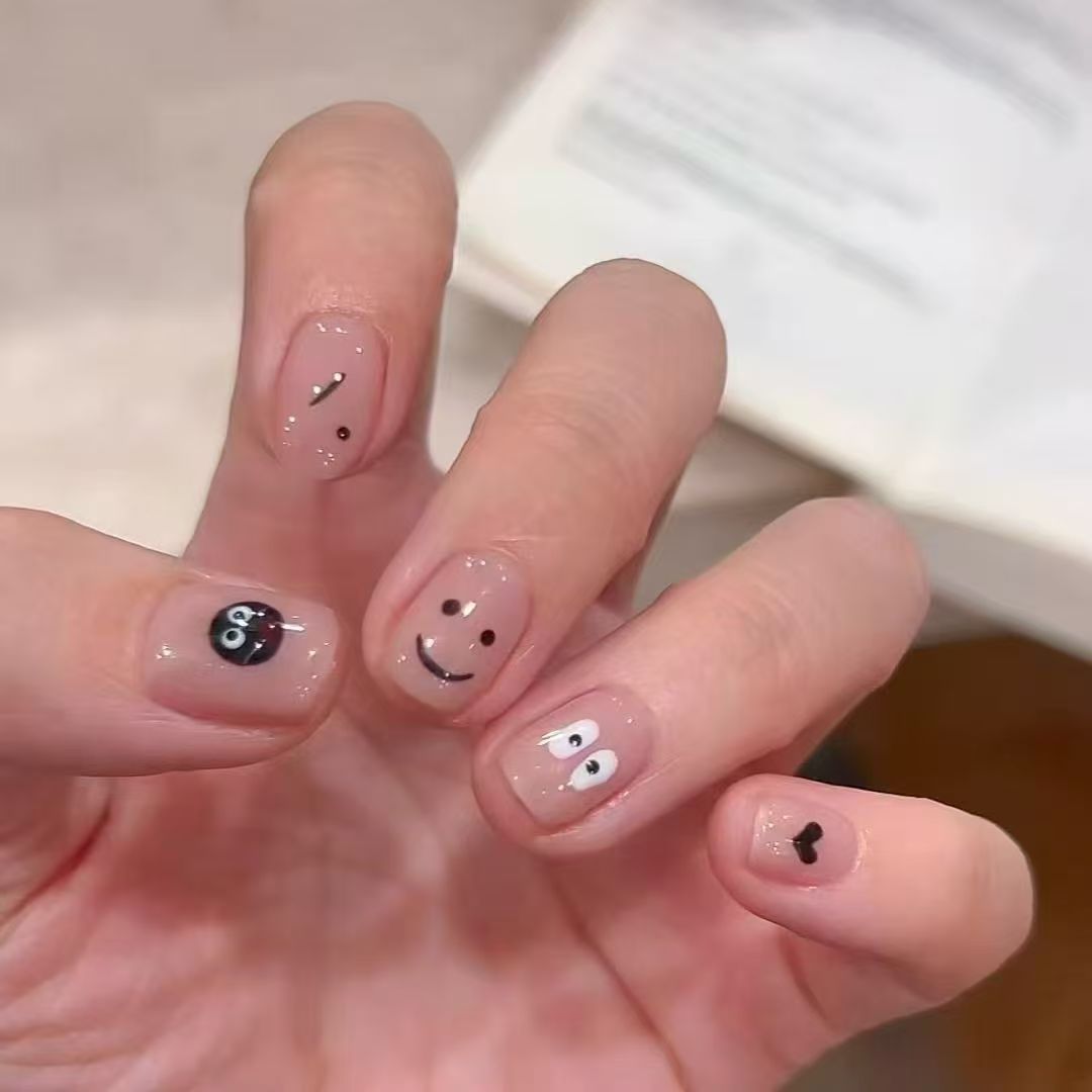 Kreative Nagelkunst Design Kollektion Brehn