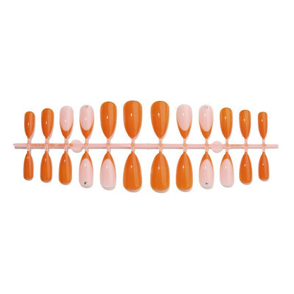 Stiletto-Shape Press-On-Nagelset mit dekorativen Elementen Brehn