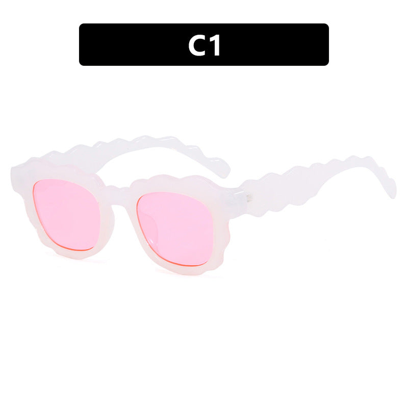 Damen modische Sonnenbrille mit gewelltem Rahmen Brehn