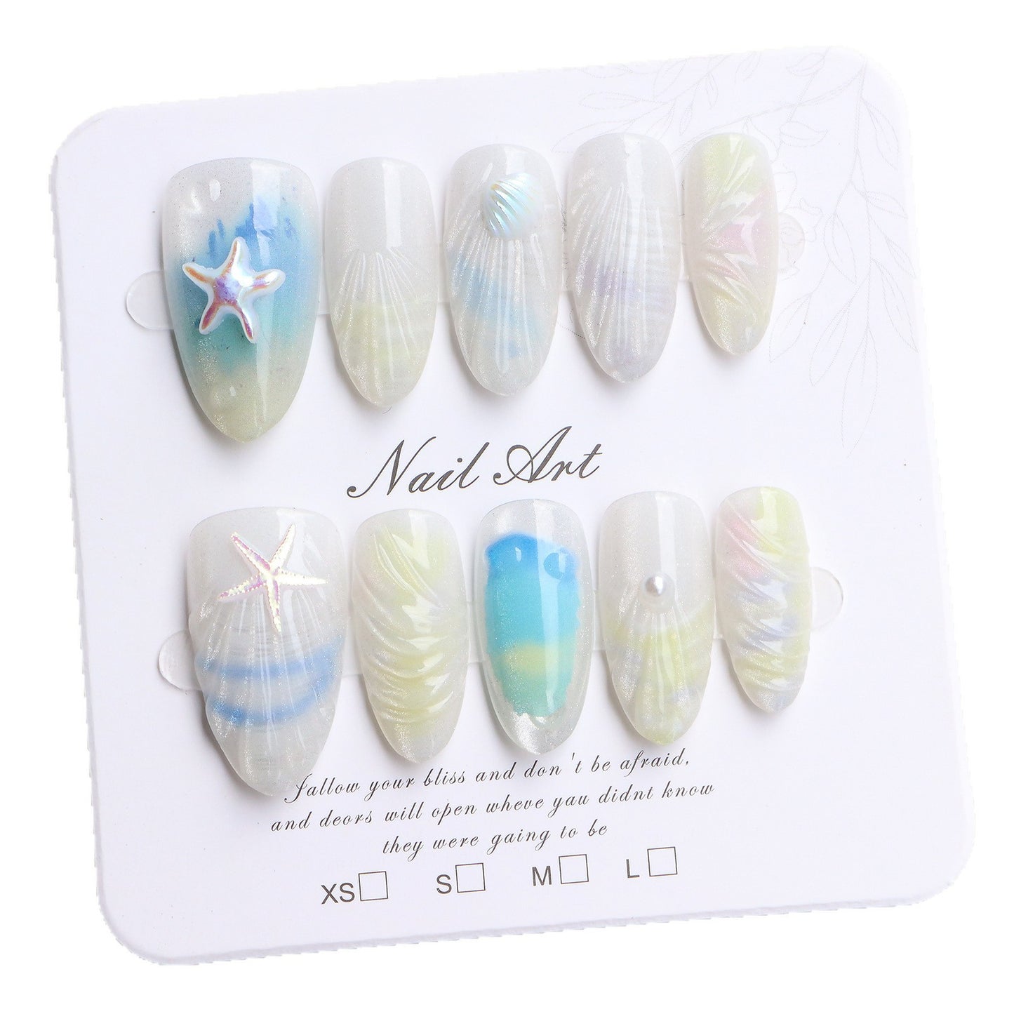 Küsteninspirierte Press-On Nagelkunst Brehn