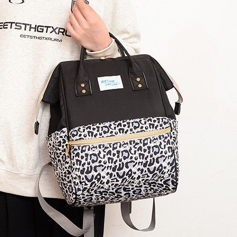 Trendiger Tierdruck Wickelrucksack Brehn