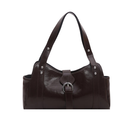 Elegante Handtasche aus Lackleder
