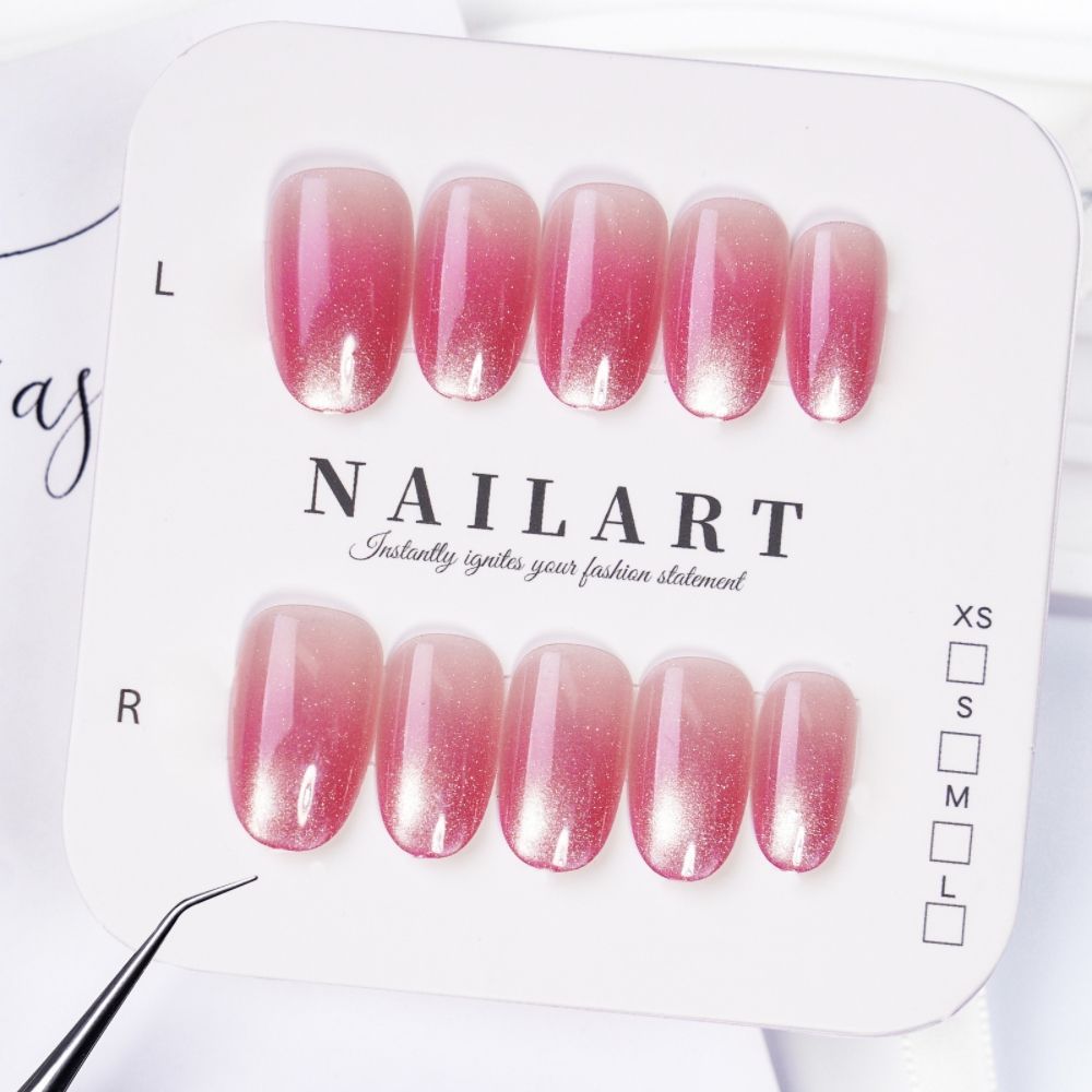 Kunstnägel mit Schimmerndem Ombre-Effekt Brehn