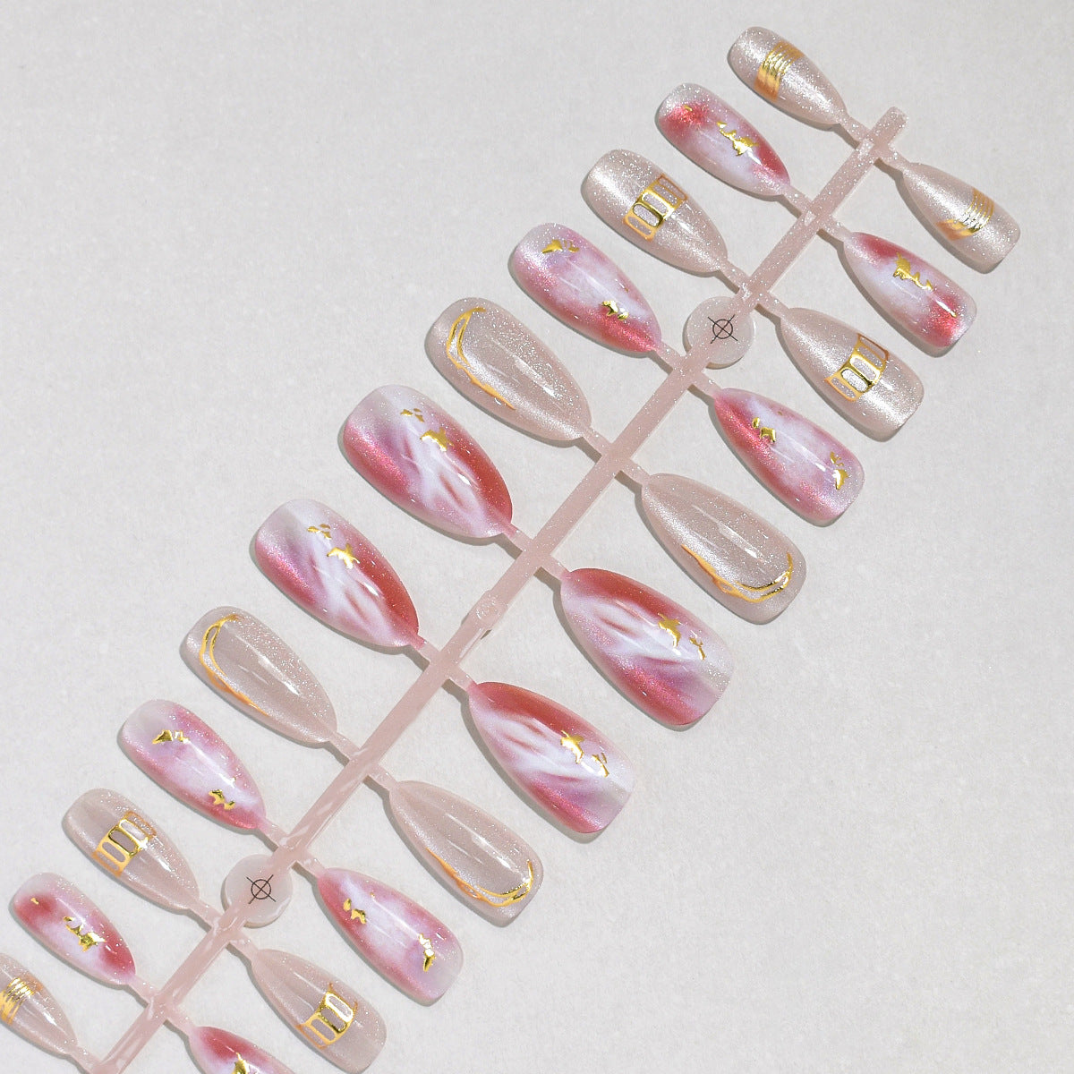 Vielseitiges Nail Art Press-On Set Brehn