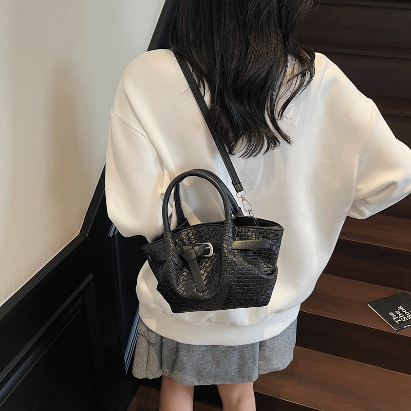 Stylish Woven Structured Handbag Brehn