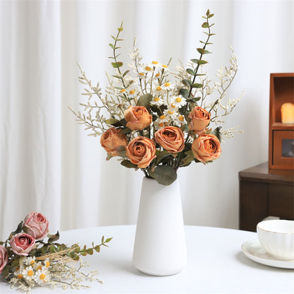 Elegante Blumenarrangement