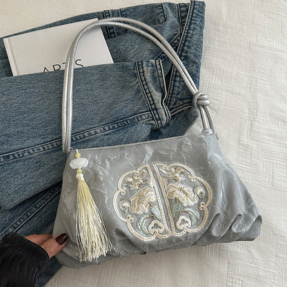 Elegante gestickte Abendhandtasche