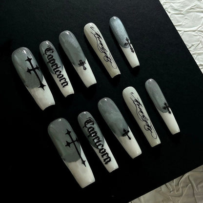 Künstlerisches Press-On Nageldesign Brehn