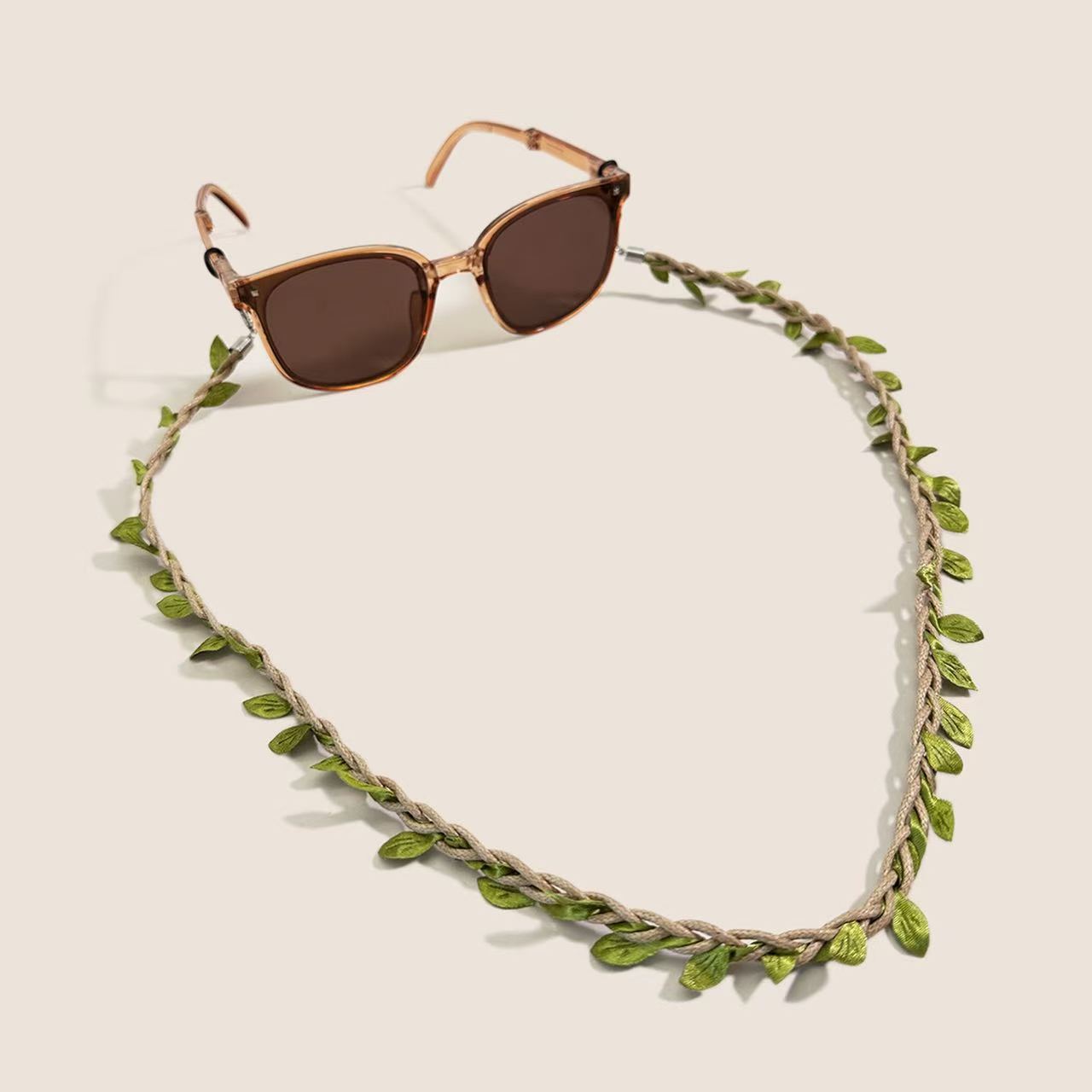 Blumenverzierte Brillenband Brehn