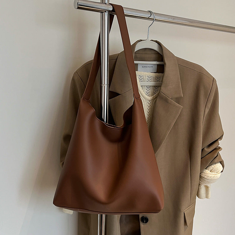 Moderne Minimalistische Schultertasche