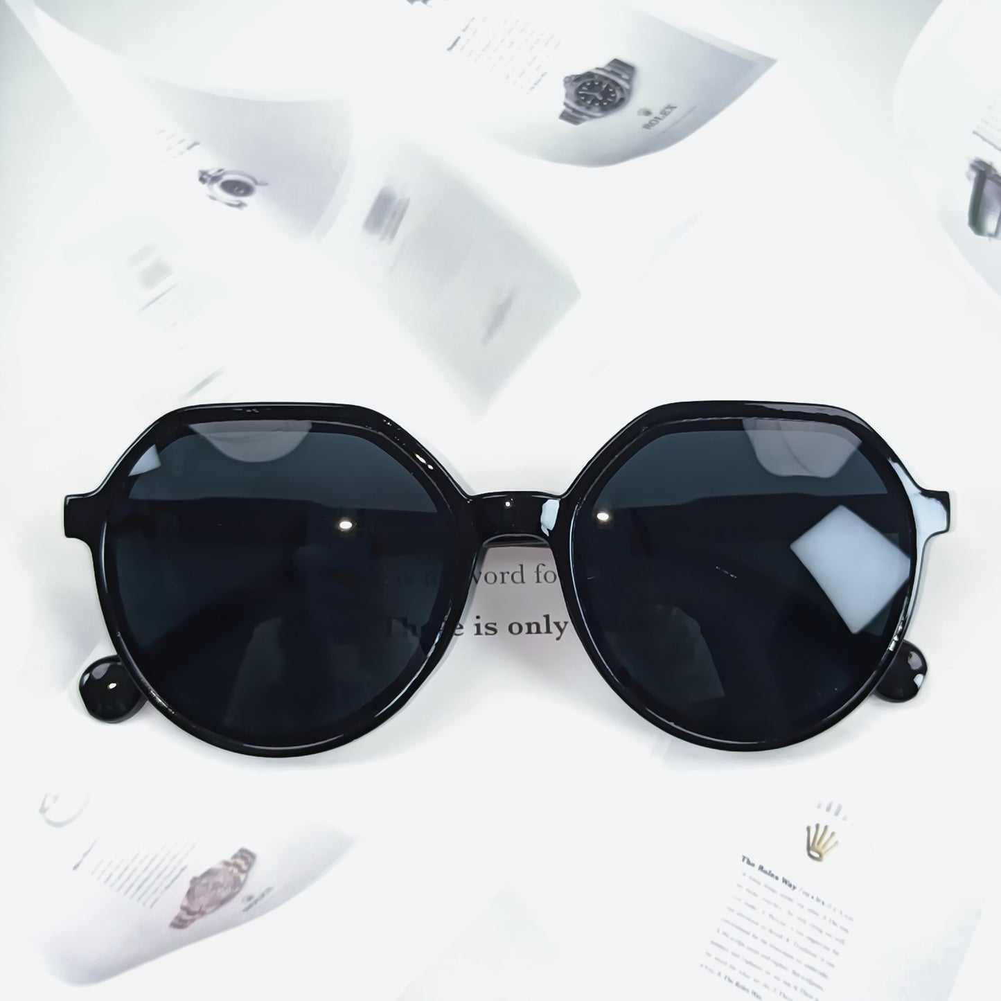Damen Geometrische Sonnenbrille mit extravagantem Akzent Brehn