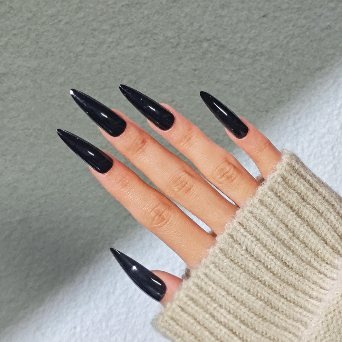 Stiletto Press-On Nagelerweiterungen Brehn